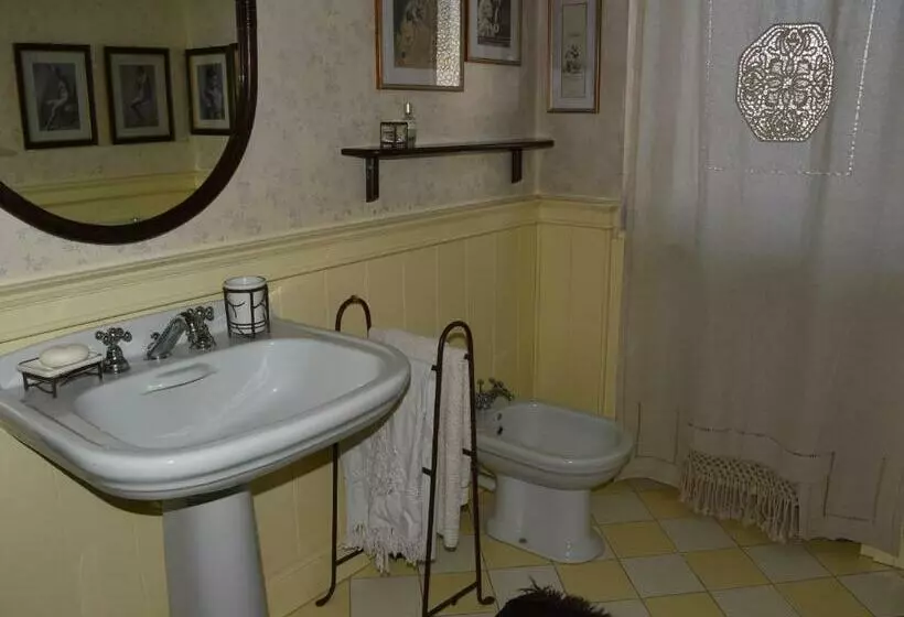 Aamiaismajoitus (B&B) Ca  Mia Ca  Tua