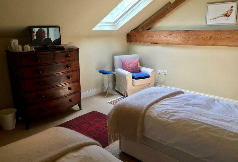 ベッドアンドブレックファースト Mulberry Barn