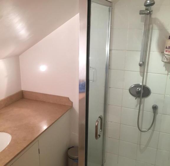 ベッドアンドブレックファースト Mulberry Barn