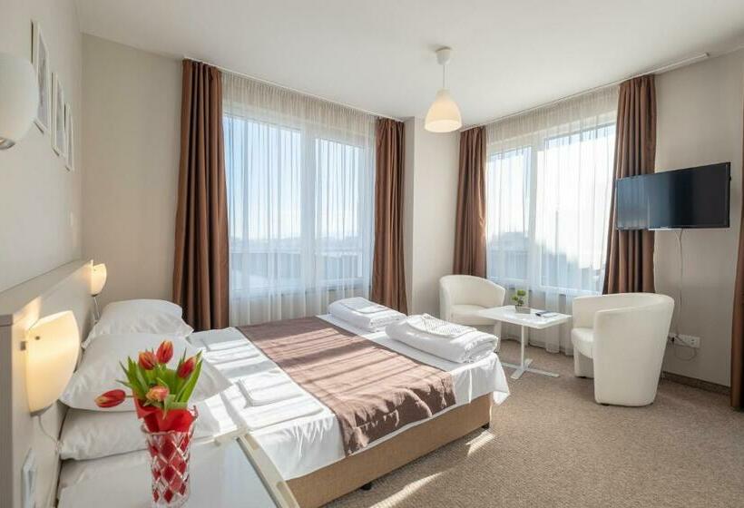 Blue Label Apart House