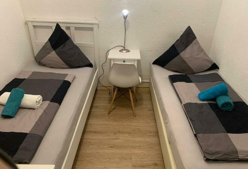 Отель & Hostel Albstadt