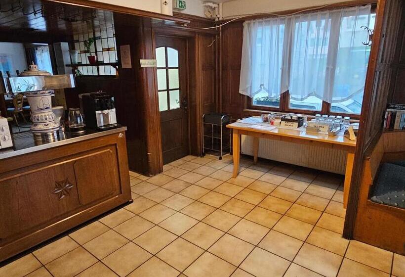 Отель & Hostel Albstadt