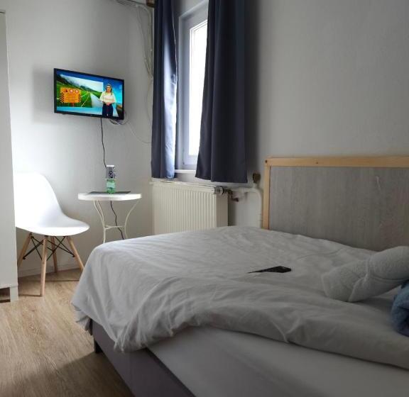 Отель & Hostel Albstadt