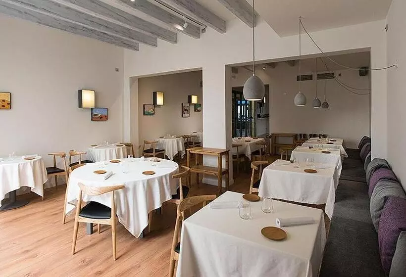 Hotel Mon