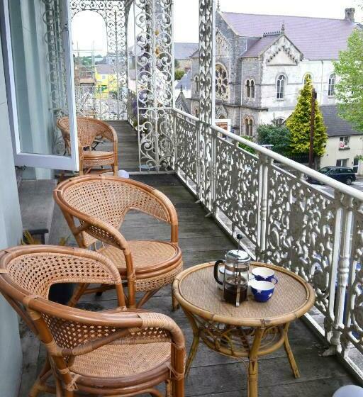 膳宿费 8a Spring Gardens