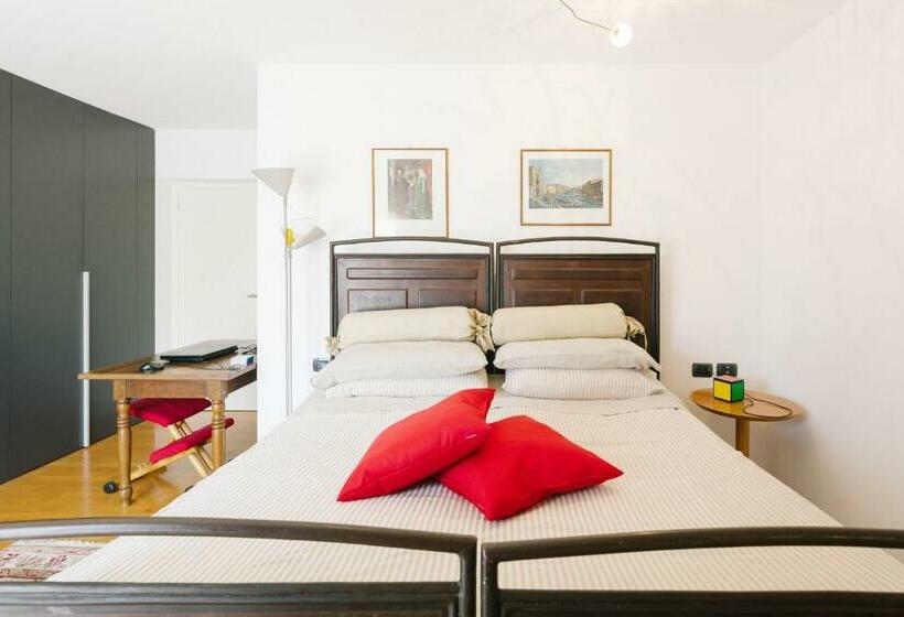 پانسیون Casa Allori