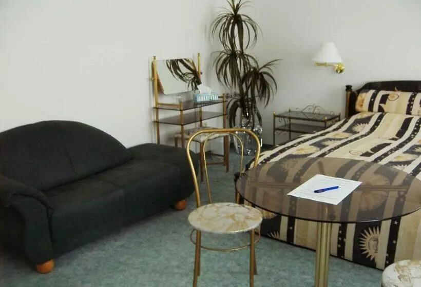 Majatalo Gaestehaus Rehbein