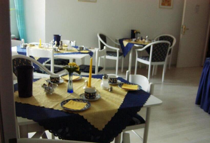 بنسيون Gaestehaus Rehbein