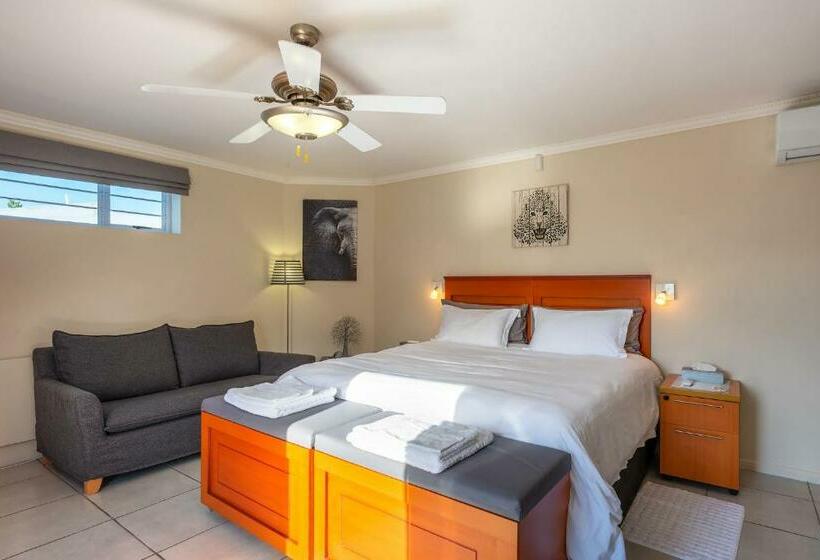 بنسيون Pro Moni S Guesthouse