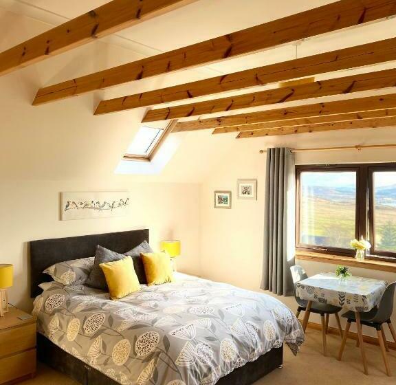 Bed and Breakfast Tor View