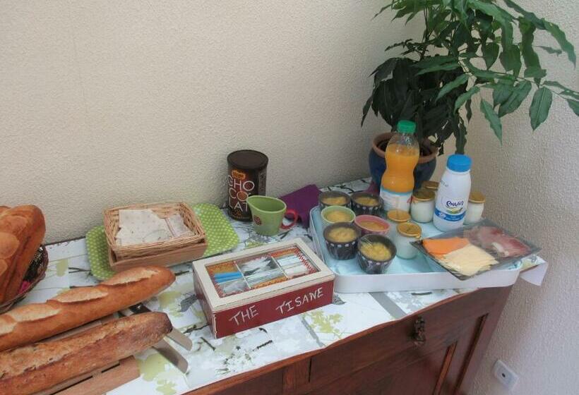 住宿加早餐  Armalou