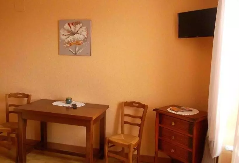 Aamiaismajoitus (B&B) Armalou