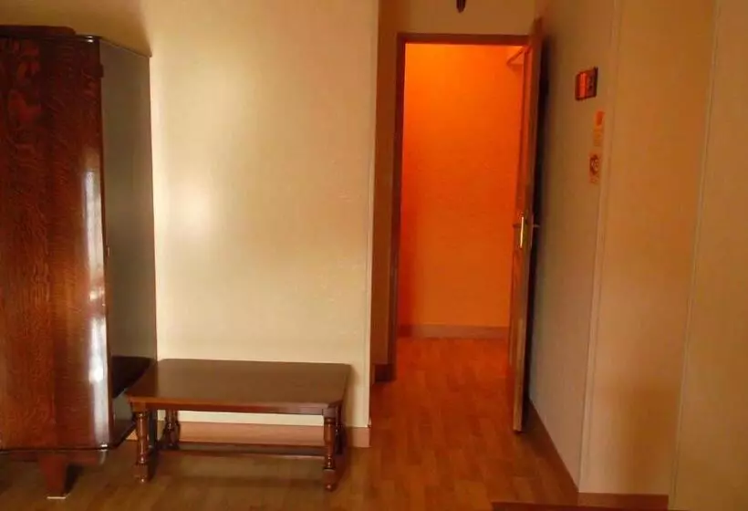 Aamiaismajoitus (B&B) Armalou