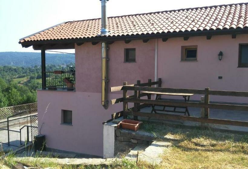 ベッドアンドブレックファースト La Volpe E La Luna