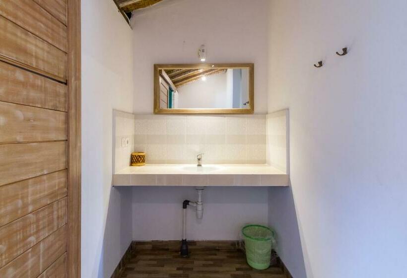 بنسيون Comeback Guesthouse By Bukit Vista