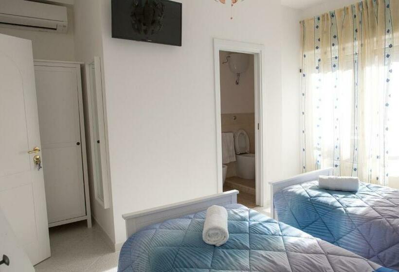 ペンション Hibiscus