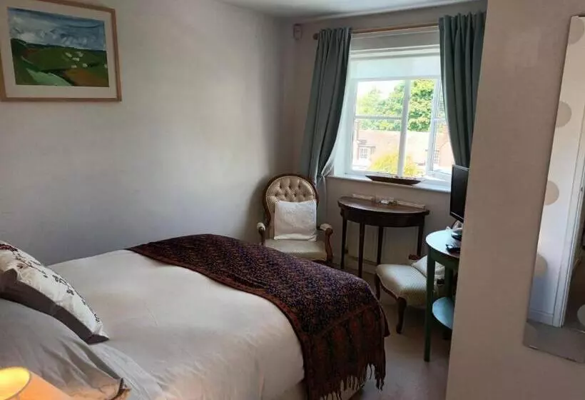 Aamiaismajoitus (B&B) Chez Jo Apartments