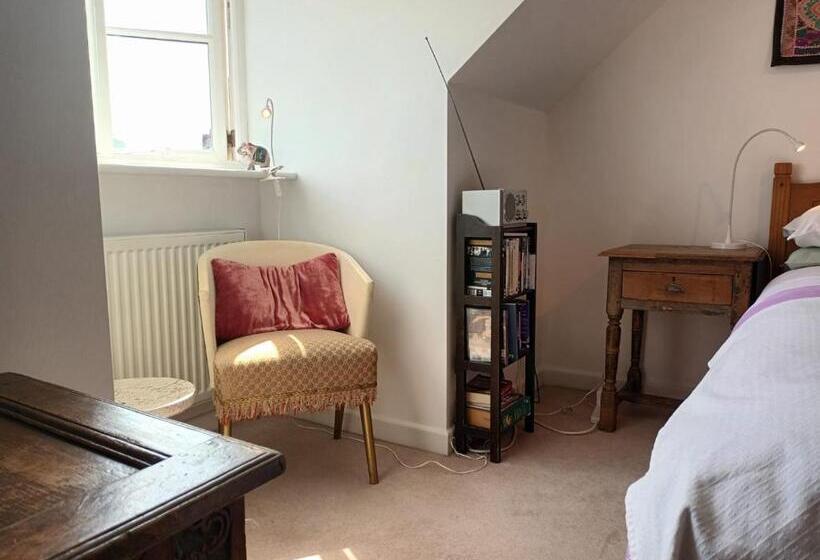 تختخواب و صبحانه Chez Jo Apartments