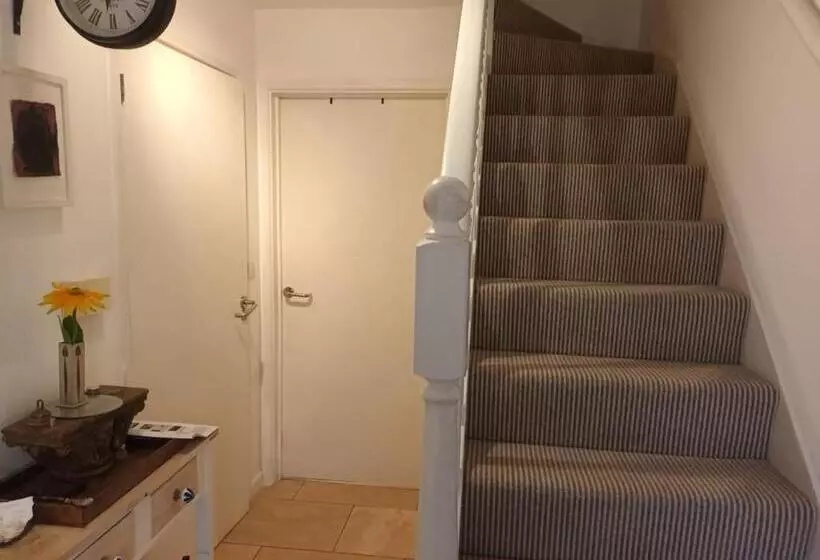 Aamiaismajoitus (B&B) Chez Jo Apartments