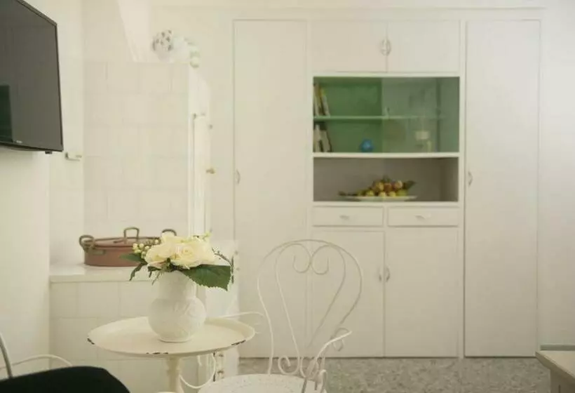 Aamiaismajoitus (B&B) Dimora Cappuccini Guest House