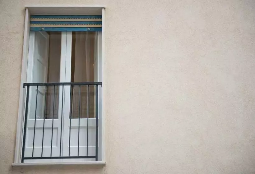 Aamiaismajoitus (B&B) Dimora Cappuccini Guest House