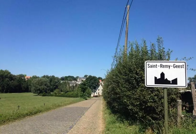 Aamiaismajoitus (B&B) La Maison En Pierre