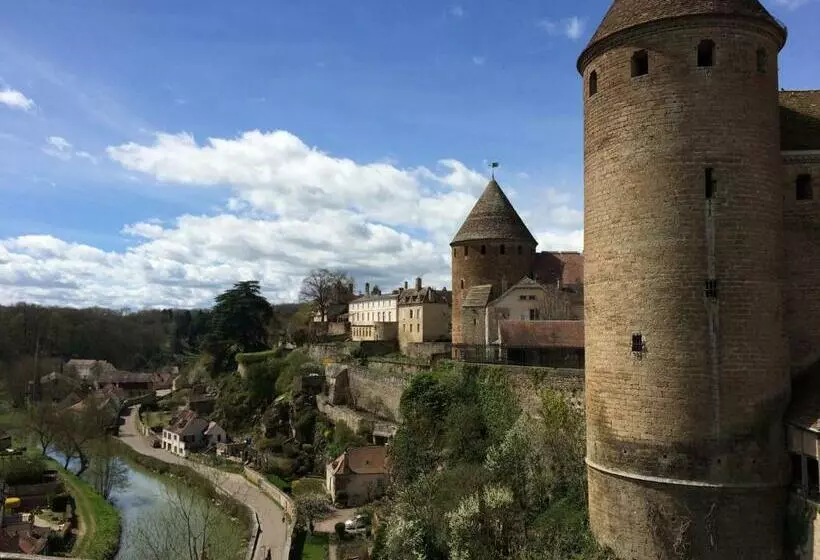 Aamiaismajoitus (B&B) La Maison Févret