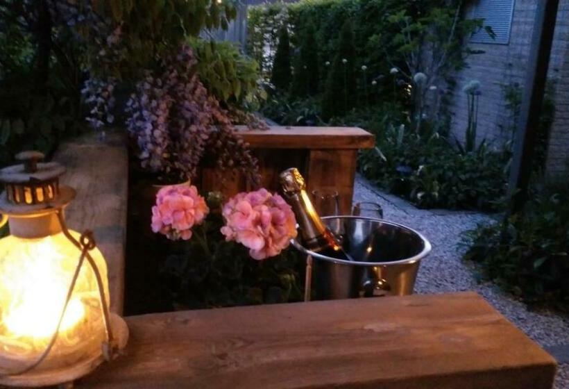 Bed and Breakfast T Voske