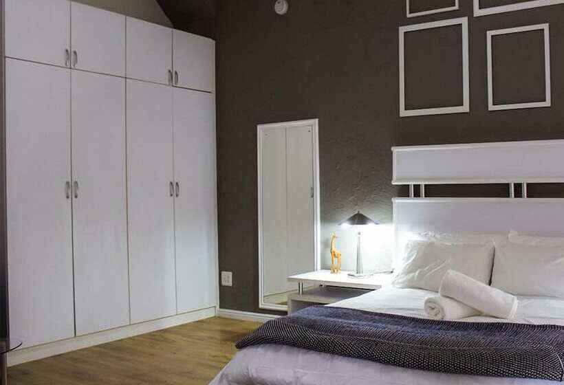 مبيت وإفطار The Magic Manor