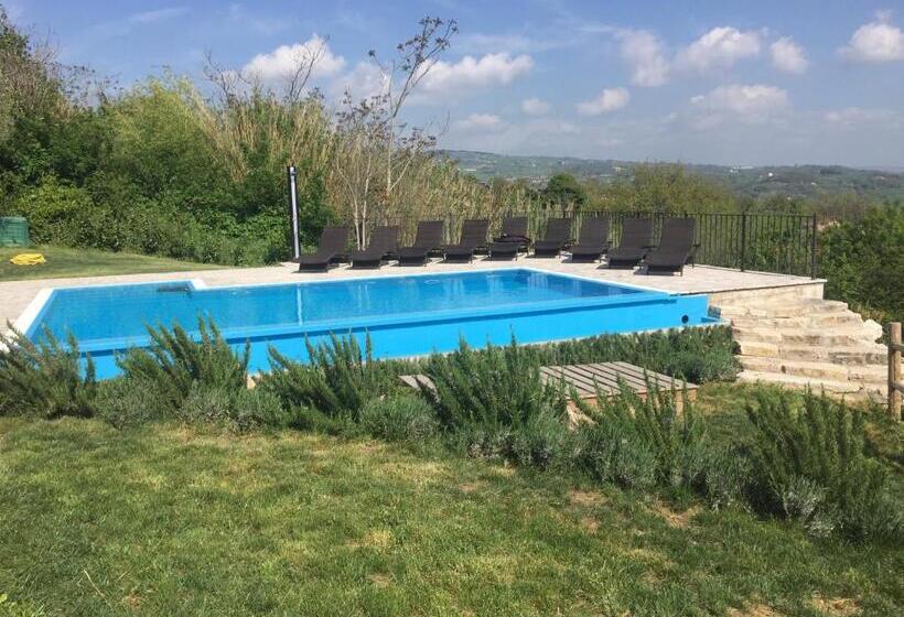 فندق Antico Borgo Rinaldi