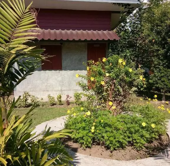 ペンション Ban Suan Sukjai Mae Sariang