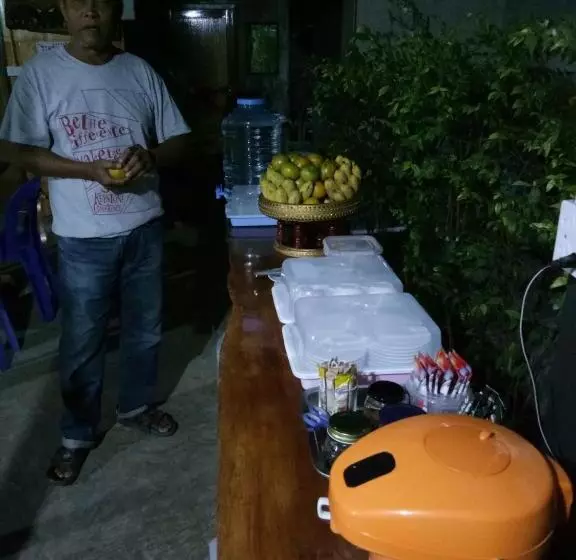 ペンション Ban Suan Sukjai Mae Sariang