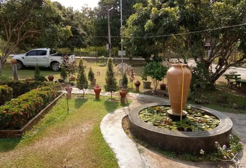 ペンション Ban Suan Sukjai Mae Sariang