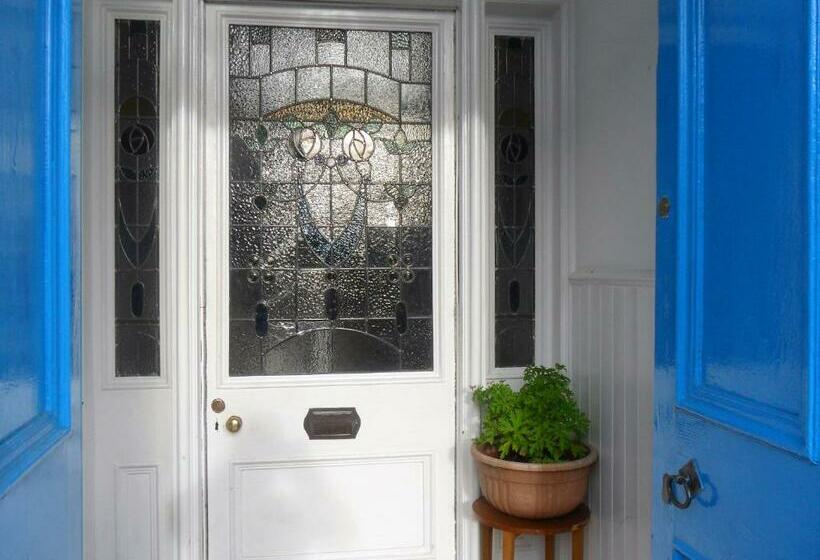 膳宿费 Dunskaith Villa