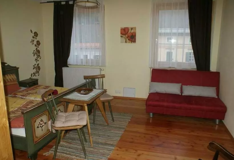 Majatalo Familie Lampersberger