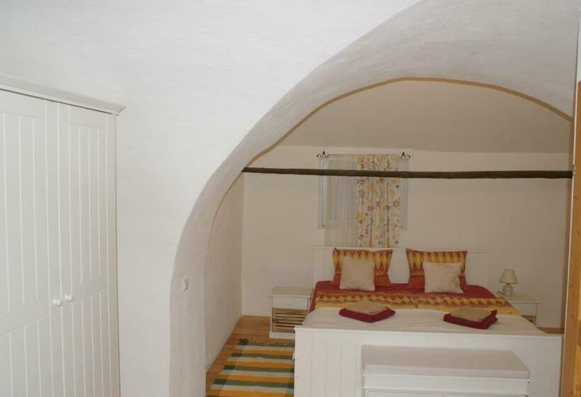 펜션 Familie Lampersberger