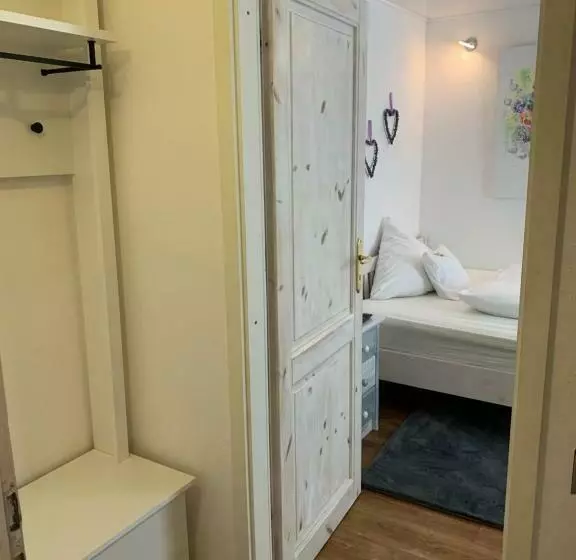 ペンション Gästehaus Kleiner Muck