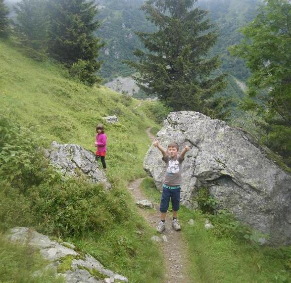 펜션 Gîte Le Cerf De Belledonne