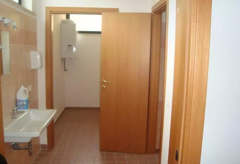 ペンション La Viaroma