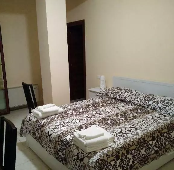 ペンション La Viaroma