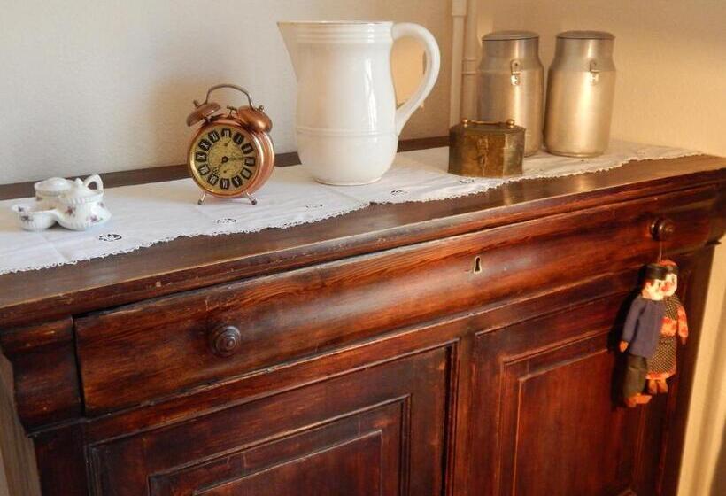 膳宿费 Les Remparts