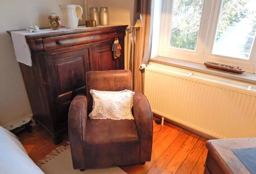 Majatalo Les Remparts