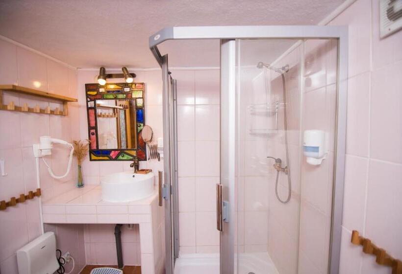 Pensiunea La Gura Portitei   Jurilovca