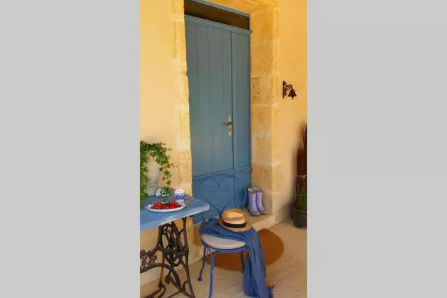 ベッドアンドブレックファースト Fontaine De Cérier