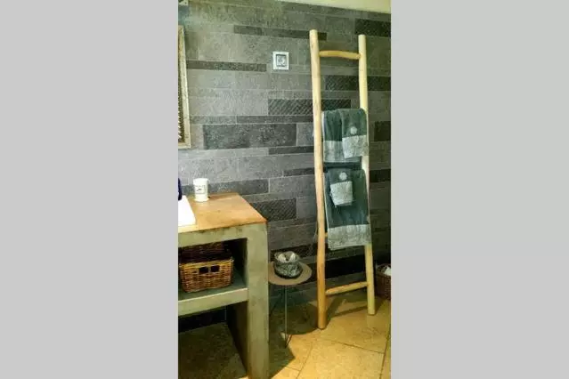 ベッドアンドブレックファースト Fontaine De Cérier