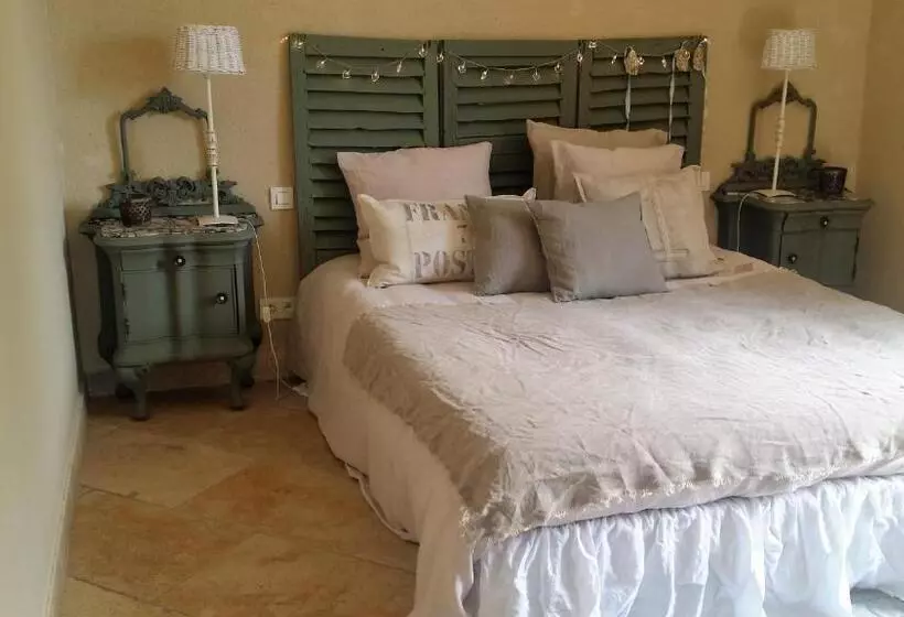 ベッドアンドブレックファースト Fontaine De Cérier