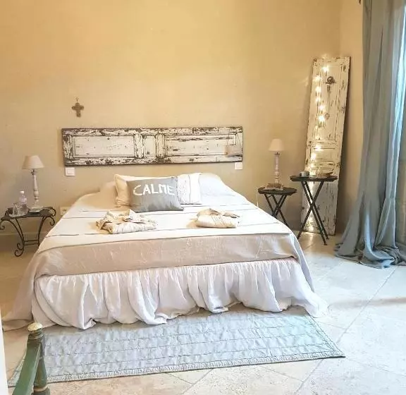 ベッドアンドブレックファースト Fontaine De Cérier