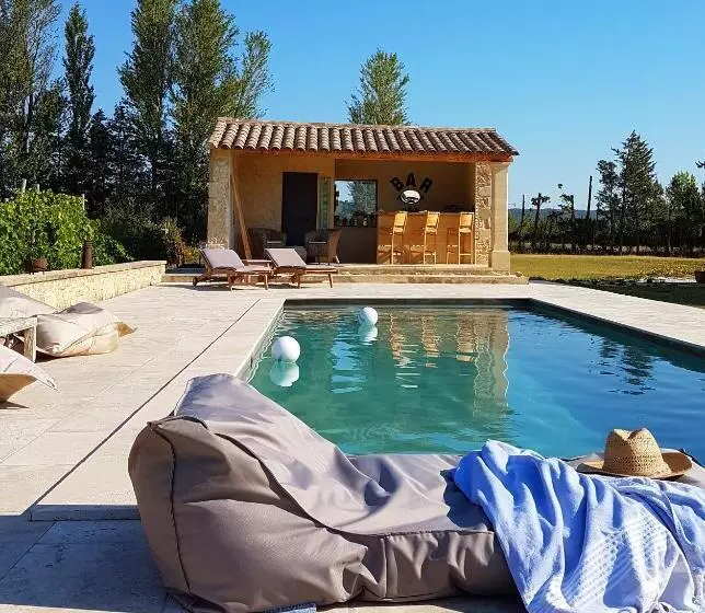 ベッドアンドブレックファースト Fontaine De Cérier