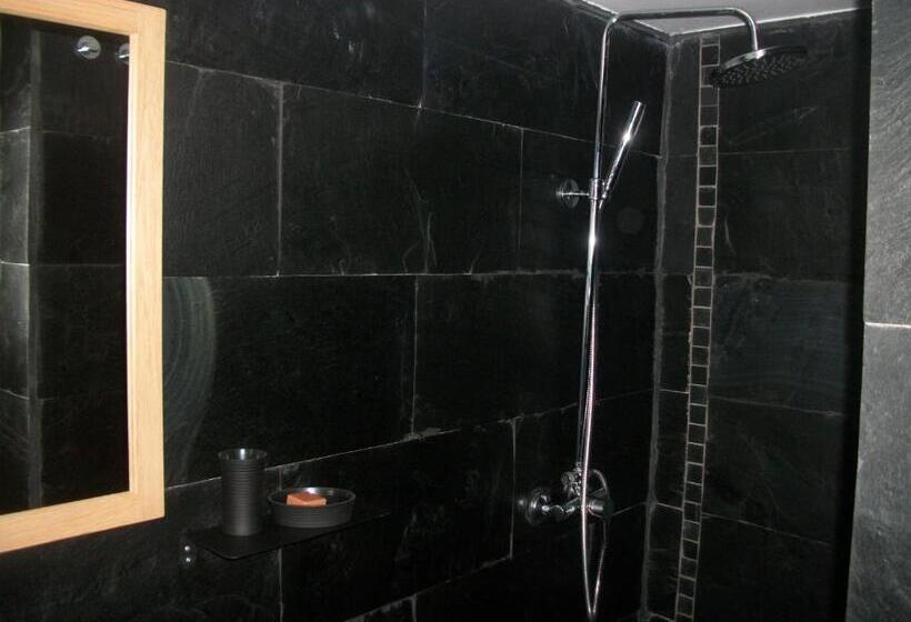 تختخواب و صبحانه Le Rubinjo 2