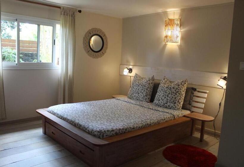 تختخواب و صبحانه Le Rubinjo 2